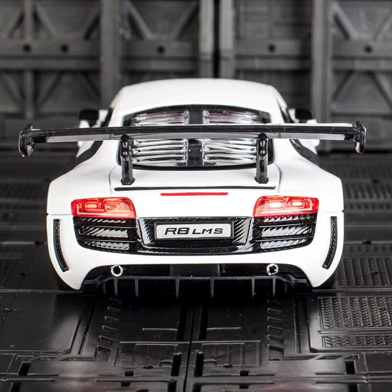 Diecast Model Officially Licensed Audi R8 1/24