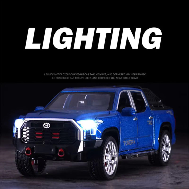 Diecast Model Toyota Tundra TRD 1/32