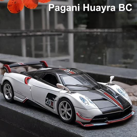 Diecast Model Officially Licensed Pagani Huayra BC 1/32