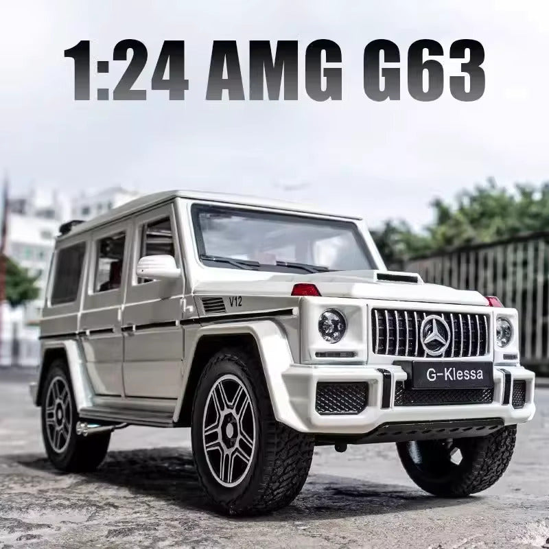 Diecast Model Mercedes Bens AMG G-63 1/24