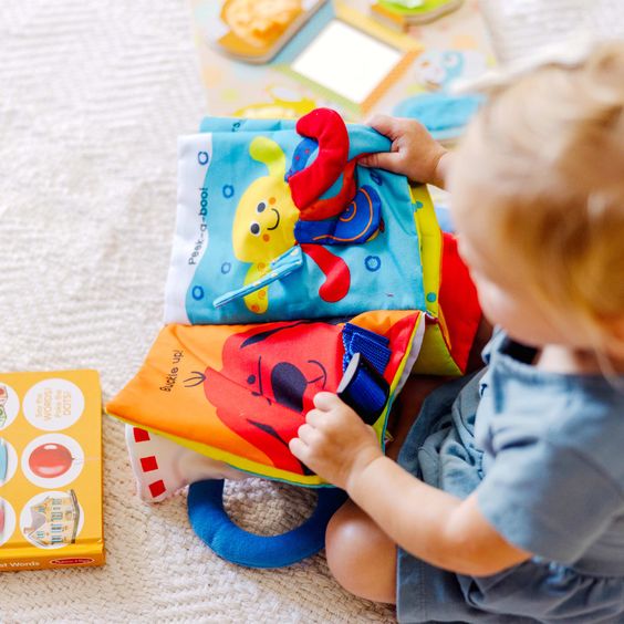 Hand Puppet Book for Toddlers